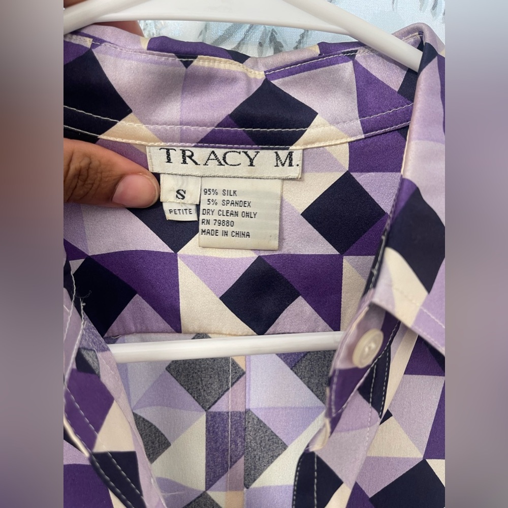 Tracy M Silk long Sleeve Button Down- petite - Picture 8 of 10